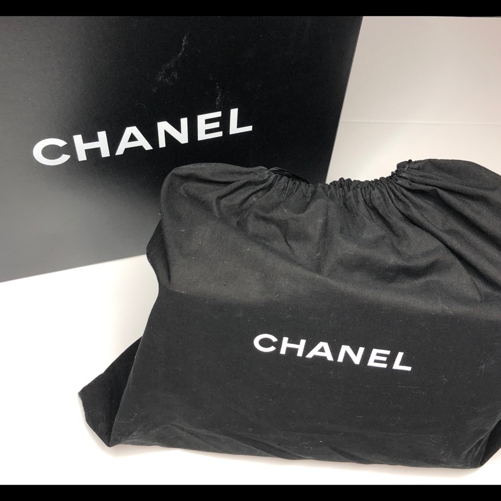 SOLD CHANEL Caviar Grand Shopping Tote SOLD - Picture 7 of 8